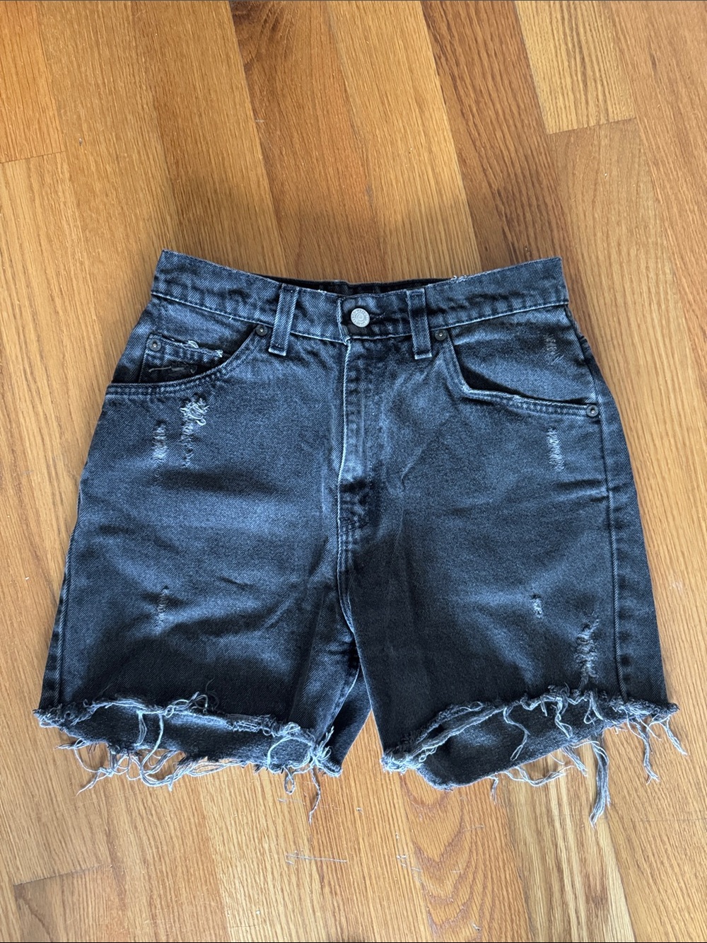 Levi’s • Vintage Black Denim Shorts